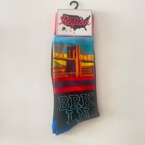 2 Pairs New York City NYC Big Apple Brooklyn Socks By Rep Your Region Mens 8-12